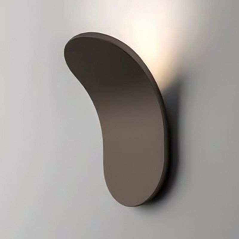 Modern LED Wall Sconce Geometric Shape Wall Light with Metal Shade for Living Room