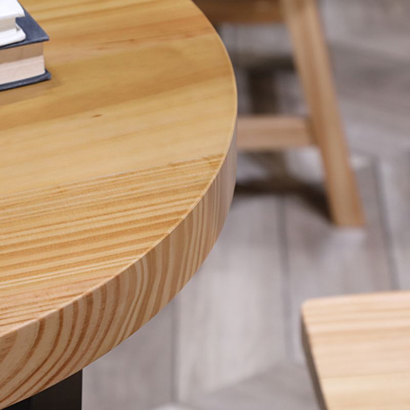 Indoor Modern Footrest Bar Stool Solid Wood Bar & Counter Stool in Natural