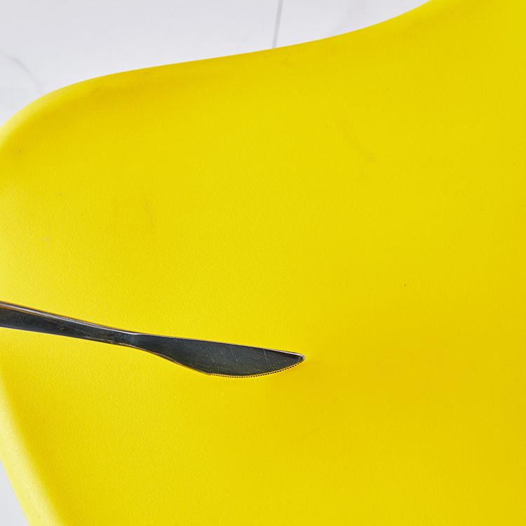 Moderne indoor-outdoor plastic dineren fauteuilse home open achterkant van de kandidaat aan de achterkant