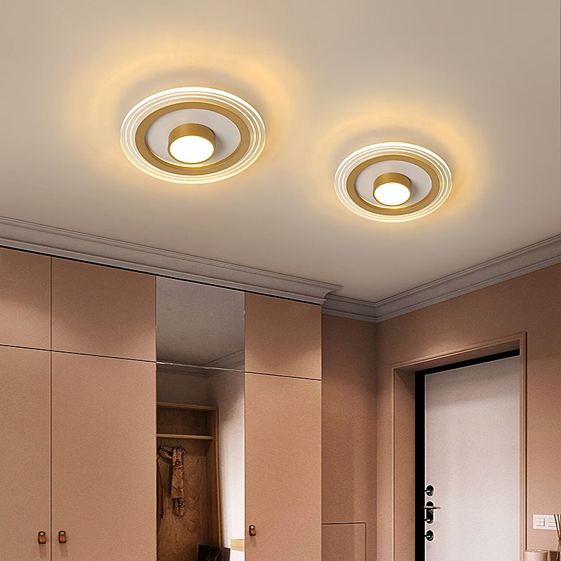 Pequeño techo a ras de luz de montaje Iluminación LED Acrílico Minimalista de Foyer Iluminación en Oro
