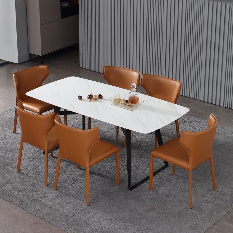 Silla lateral moderna con respaldo de orejas, silla de cuero con acabado mate para comedor