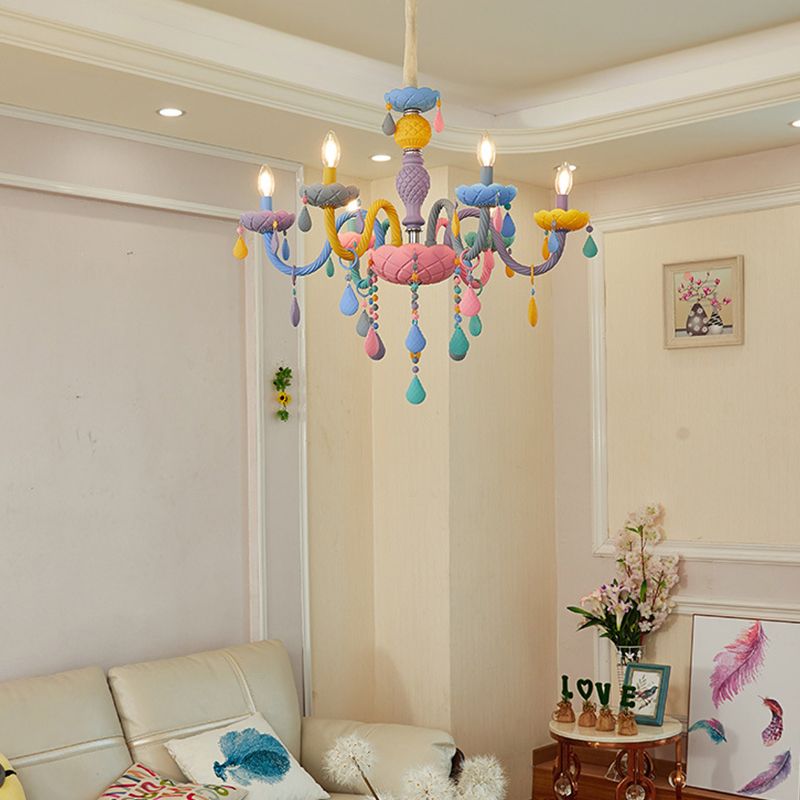 Nordic Multi Head Candle Chandelier Macron Metal Metal Chandelier Lighting Fixtures pour chambre à coucher