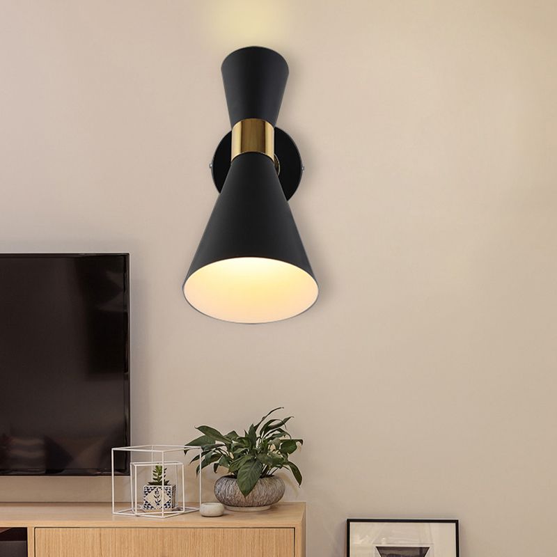 Metal Geometric Shape Wall Light Modern Style Wall Light Sconce