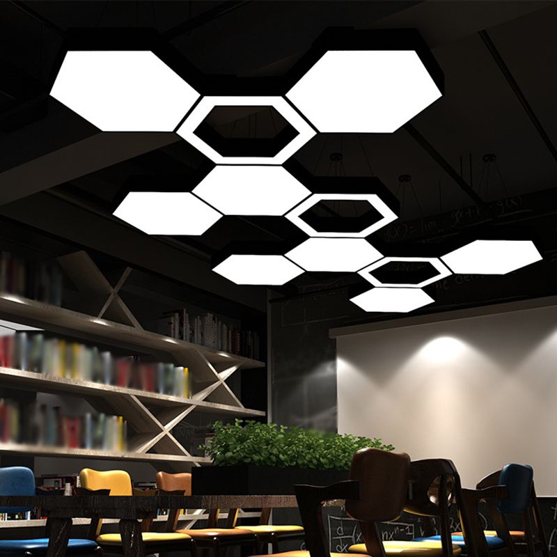 Round Acrylic Pendant Light Simple Style 18"/31.5"/39" W LED Black Ceiling Suspension Lamp for Restaurant