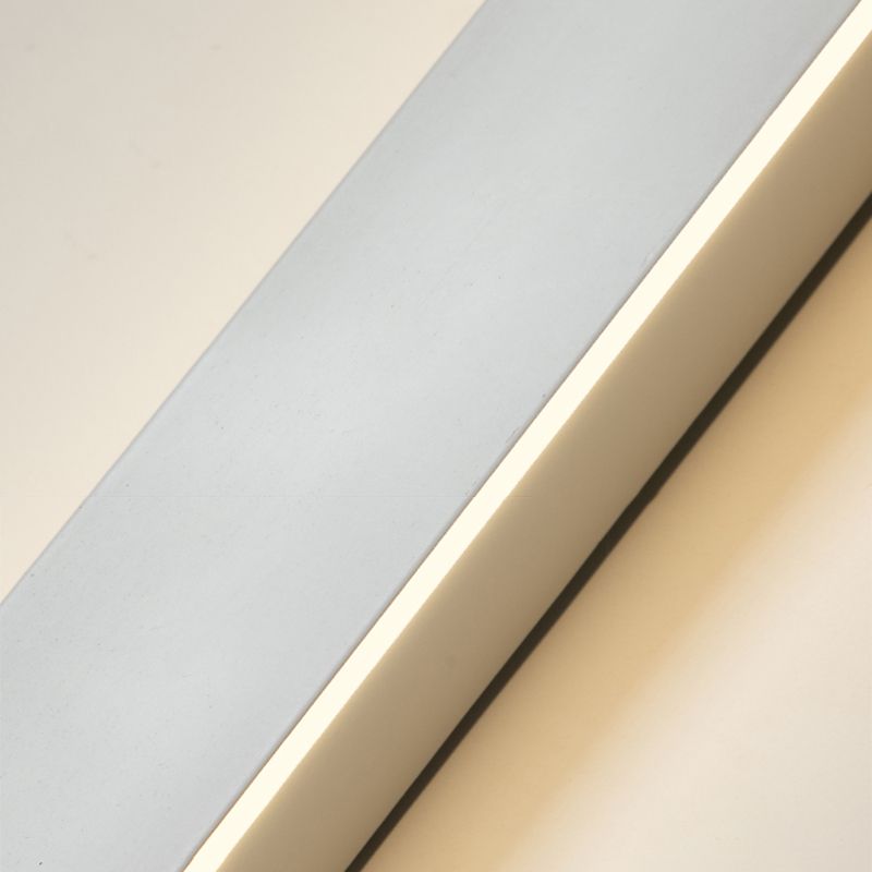 Modern Simple Style Linear Shade Wall Sconce Metal 1 Light Sconces in White Finish