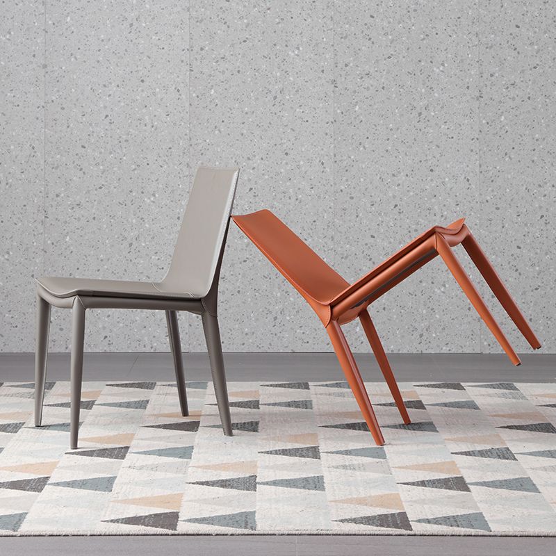 Silla lateral interior contemporánea Silla tapizada de metal con respaldo sólido para comedor