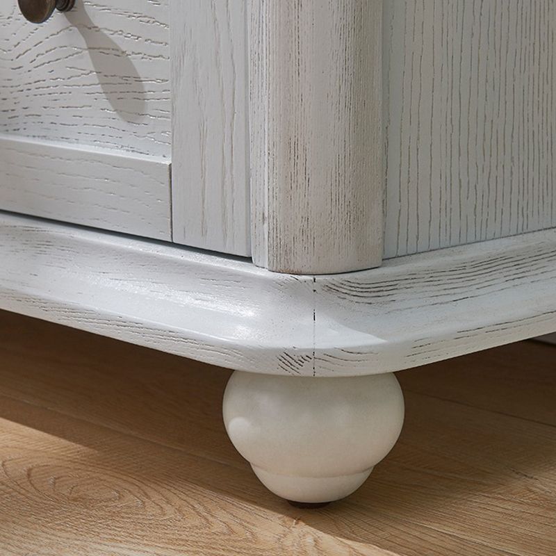 Wooden Standard Bookcase Contemporary Closed Back Bookshelf with Doors