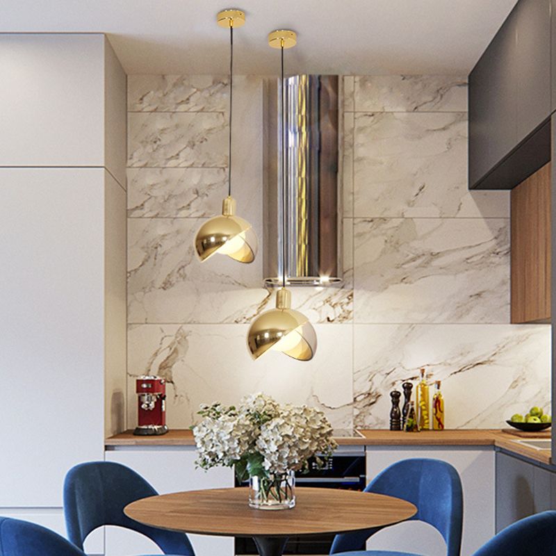 Luce a sospensione singolo a globo di ottone antico nella moderna lampada a sospensione di ferro elettroplate artistico