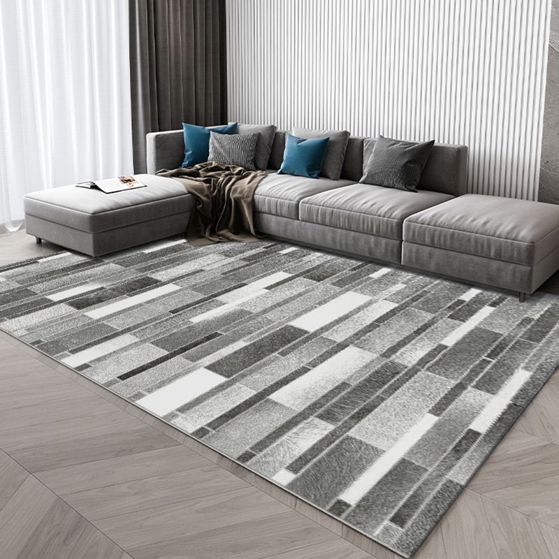 Multi Color Parlor Rug Luxury Plaid Print Area Rug Polypropylene Pet Friendly Easy Care Indoor Rug