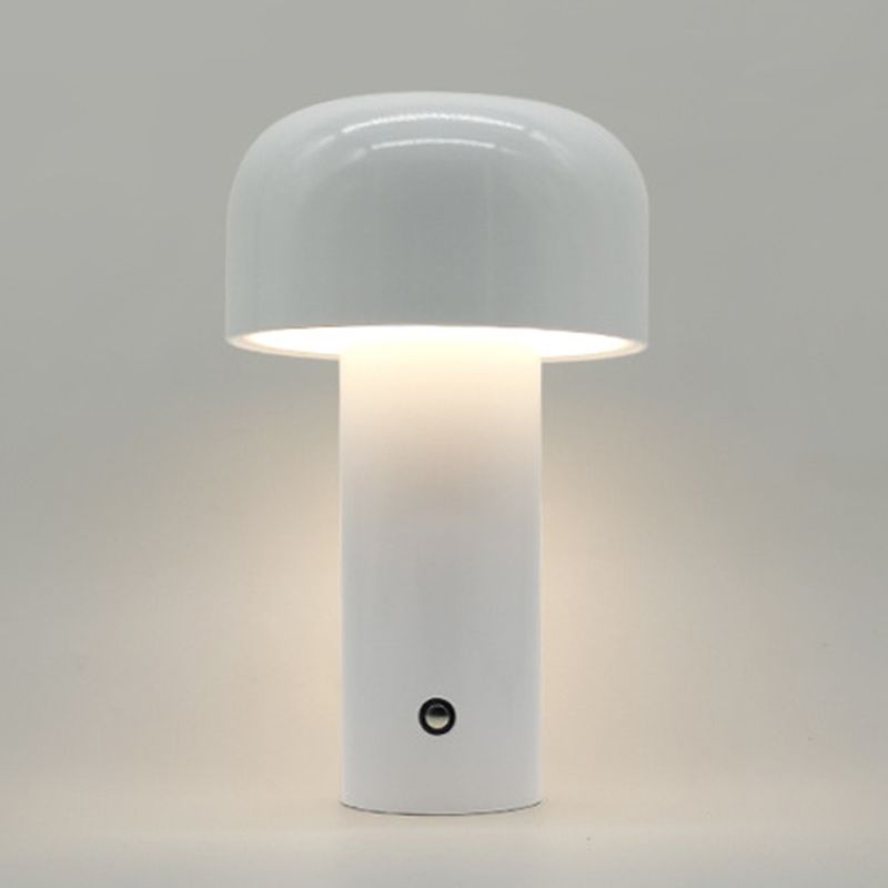 Nordic Style Metal Table Lampe Bunte 1 leichte Schreibtischlampe für das Restaurant