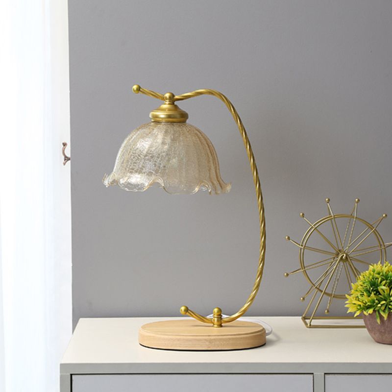 Lampade da tavolo da notte a forma di fiore 1 moderno lampada leggera in oro