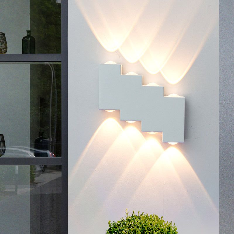 Lámpara de pared LED al aire libre negra en el moderno estilo conciso de aluminio impermeable a la pared de la pared