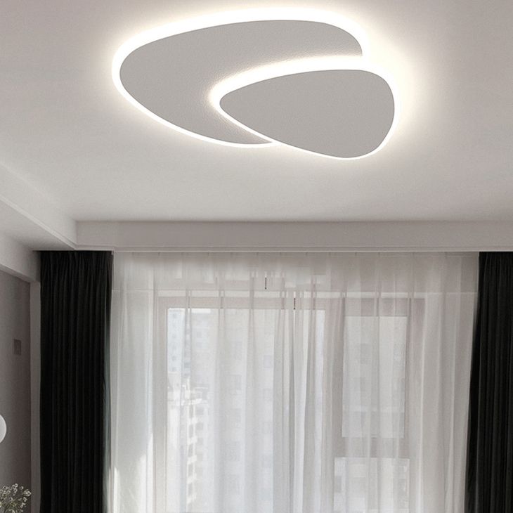 Luminaires à chasse d'eau moderne triangle métal 2 lampes de montage à chasse d'eau légère en blanc