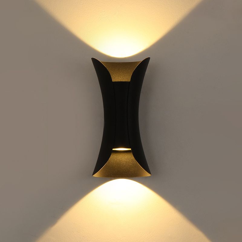 Luz de aluminio de estilo moderno lámpara de lámpara de aluminio 2 luces curvas.