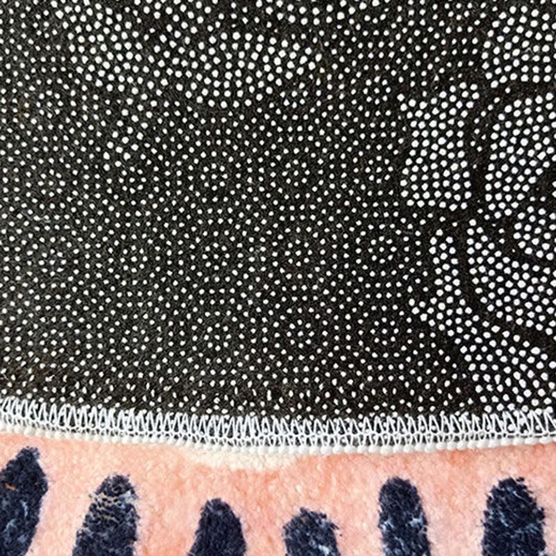 Orange Modern Area Carpet Polyester Graphic Carpet Washable Carpet for Home Decor