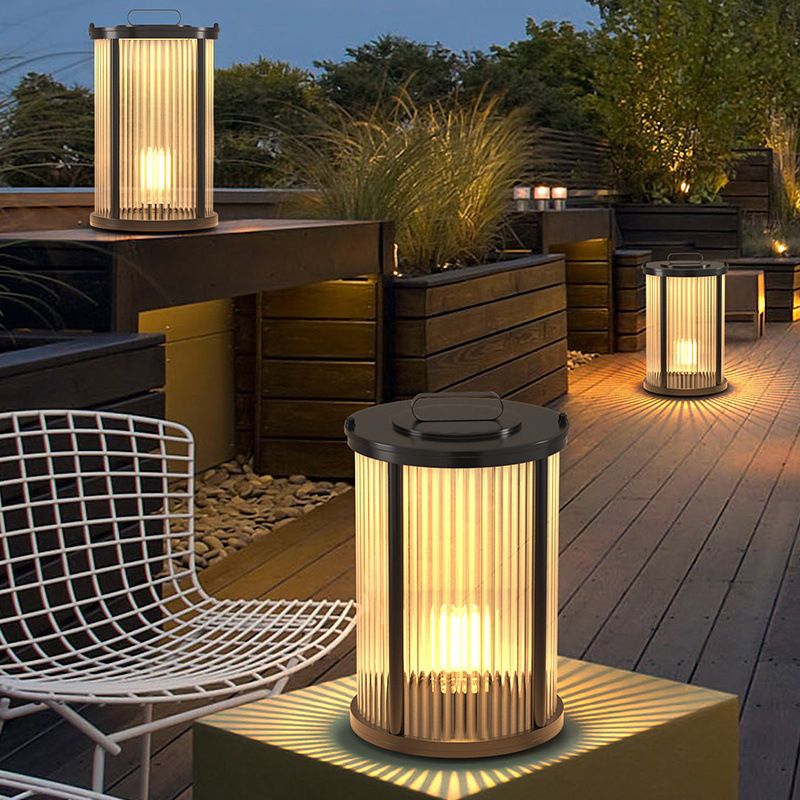 Contemporary Metal Circle Shape Outdoor Waterproof Light with Glass Shade
