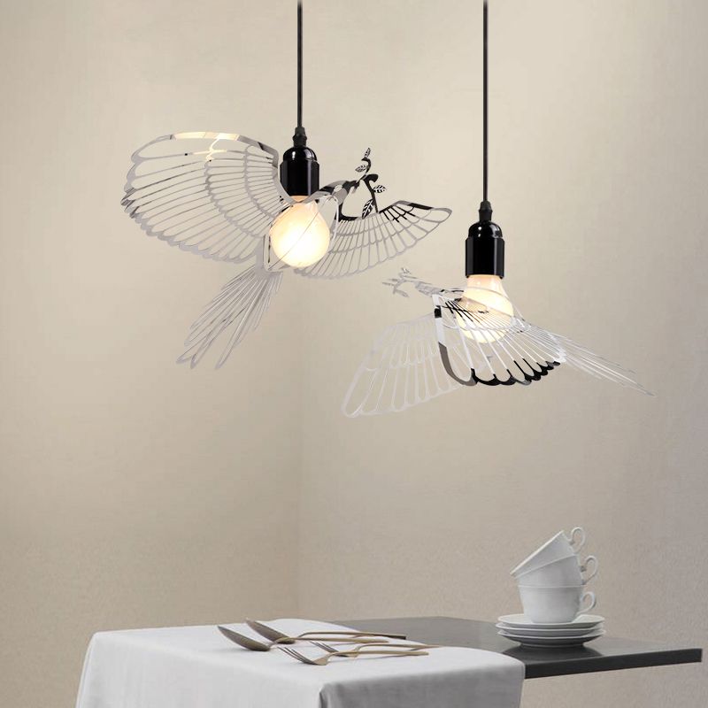 Iluminación colgante de sombra de pájaro volador de metal retro rústico 1 luz colgante suspendida de plata ligera para bar
