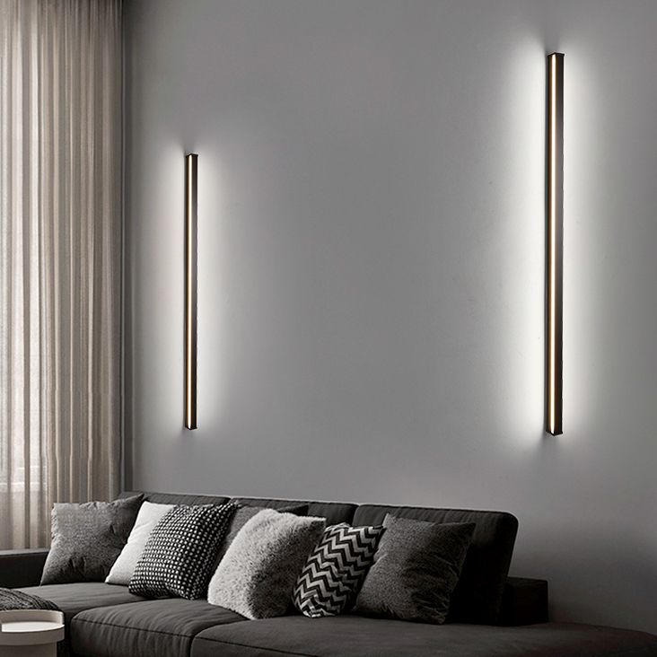 Metal Linear Shade Wall Sconce Modern Style 1- Light Wall Mount Light in Black