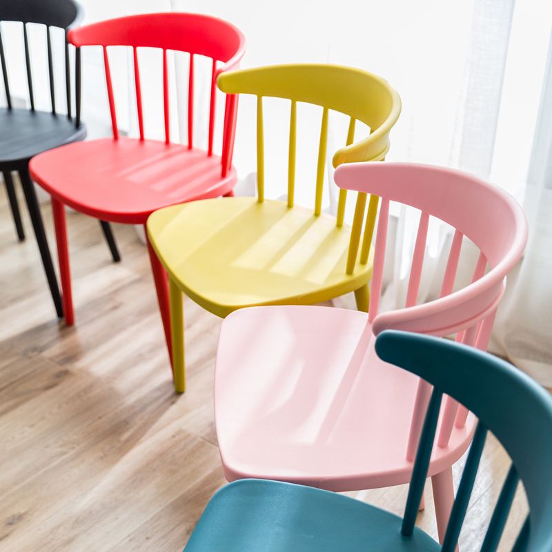 Scandinavian Style Plastic Dining Armless Chair Windsor Back Side Chair for Home Use