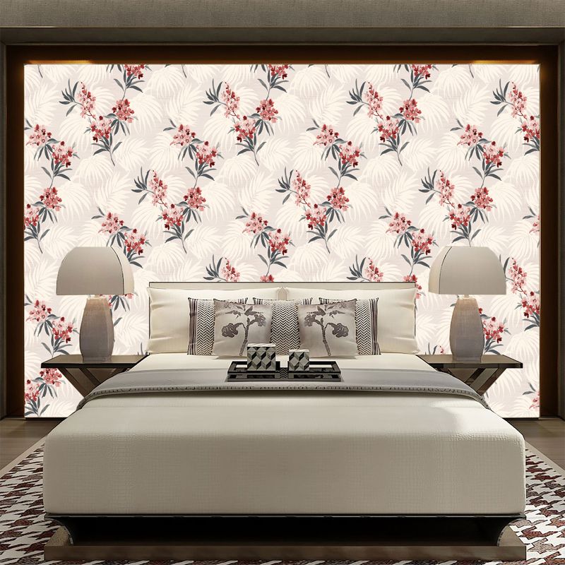 Rustic Leafy Flower Wallpaper Roll Yellow-Red Water Resistant Wall Decor for Bedroom