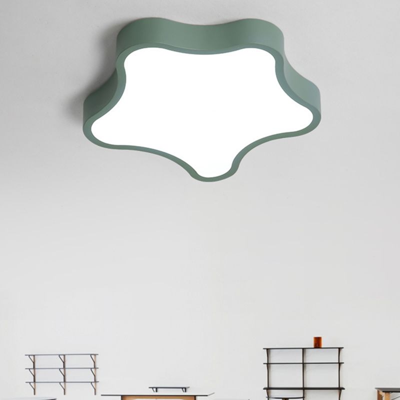 Star Shape Flushmount Light Minimalism Acrylic LED Bedroom Flush Mount Ceiling Lighting Fixture