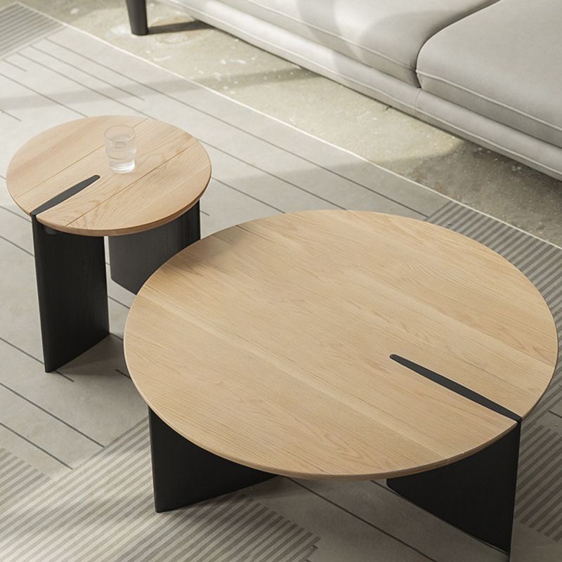 Contemporary Style Coffee Table Solid Wood Round Cocktail Table
