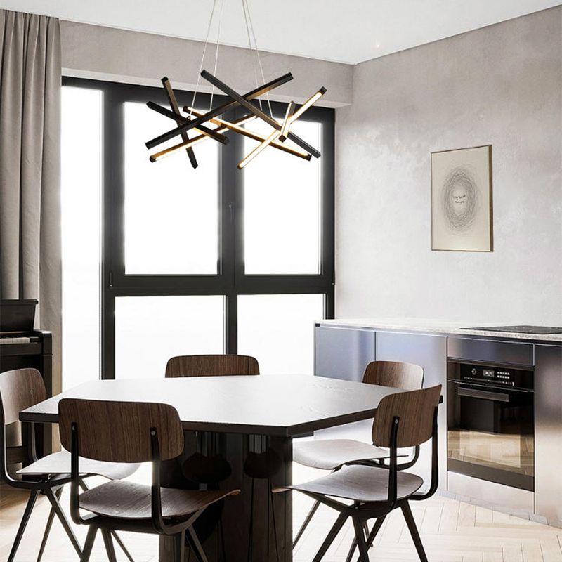 Lineaire kroonluchter verlichtingsarmaturen Moderne hanglampen met 8 lichte ophanging met witte acrylschaduw