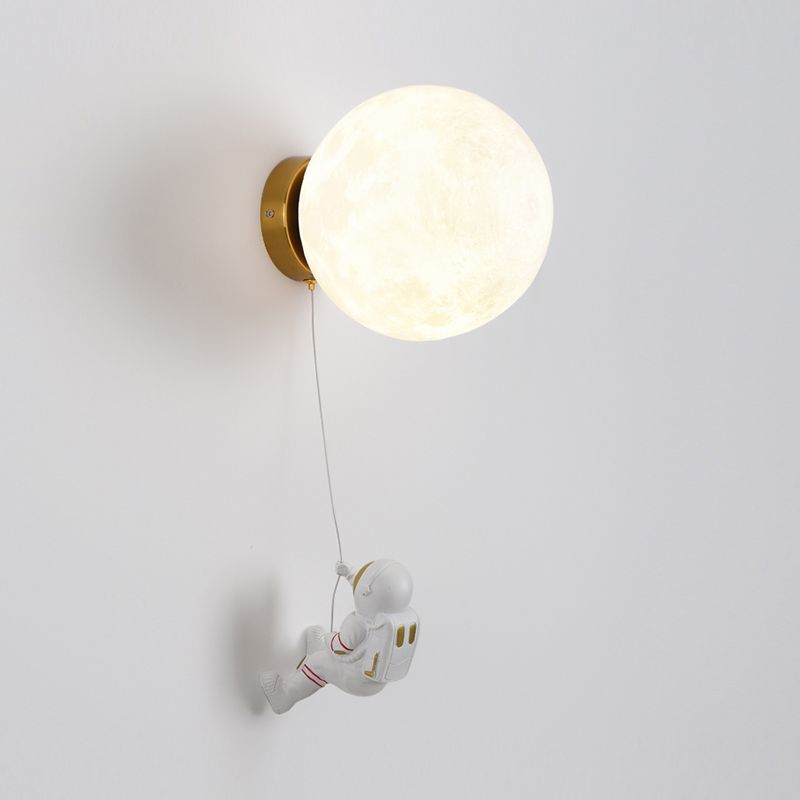 Cartoon Style Iron Wall Light Ball Shape Wall Lamp for Children's Room (Included Doll)
