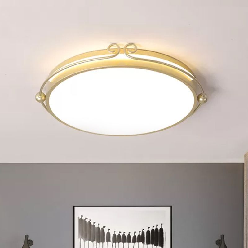 Trommel Flush Deckenleuchte Modernist Acryl Gold LED Flush Mount Befestigung mit gebogenem Design für Schlafzimmer im warmen/weißen Licht