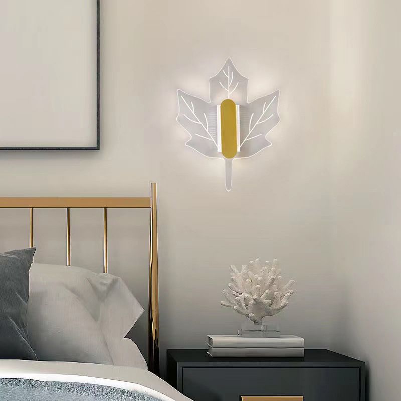 Contemporary LED Wall Lighting Acrylic Wall Mounted Fixture in Gold & Clear