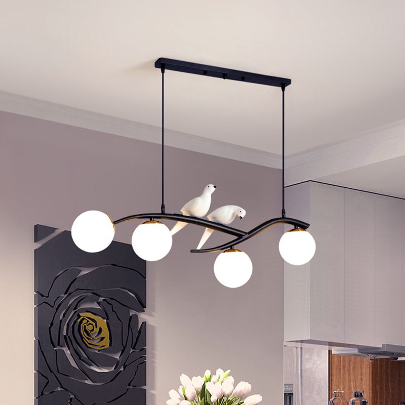 Lait blanc / fumée en verre gris globe lustre lumière minimale 4 lumières suspension suspension lumière en noir / or avec oiseaux déco