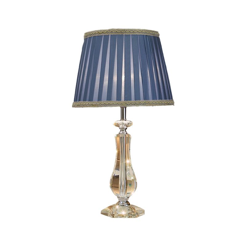 1 hoofd uitlopende/geplooide schaduwtafellamp Traditioneel beige beige/bordeaux/hemelblauwe stof nachtkastje lamp met kristallen kolom