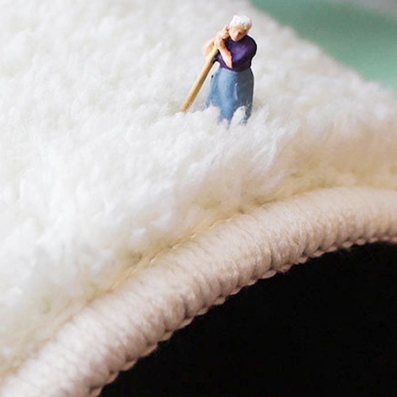 White Modern Rug Polyester Abstract Line Rug Stain Resistant Rug for Sitting Room