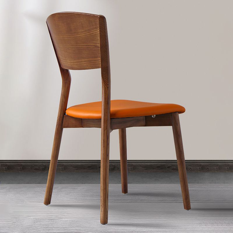 Silla de comedor de madera moderna con respaldo abierto, silla lateral para uso doméstico