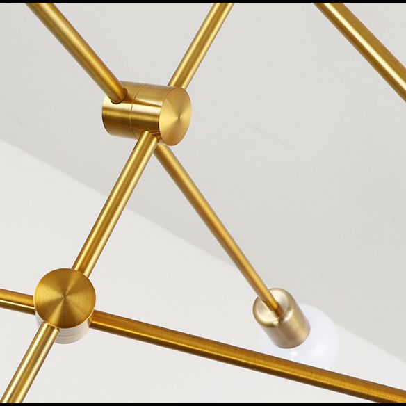 Linee geometriche lampadario in metallo creativo design a lampadina nuda dispositivo di illuminazione moderna in oro elettroplato