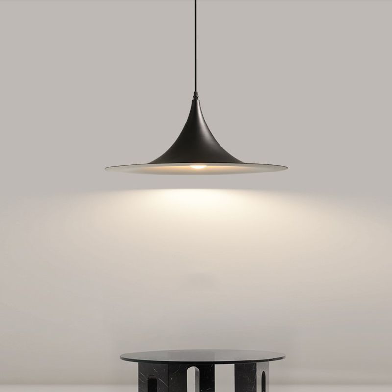 Contemporain 1 Head Metal Pender Light Fitting Cone Suspension Lighting Ayémorrat pour salle à manger