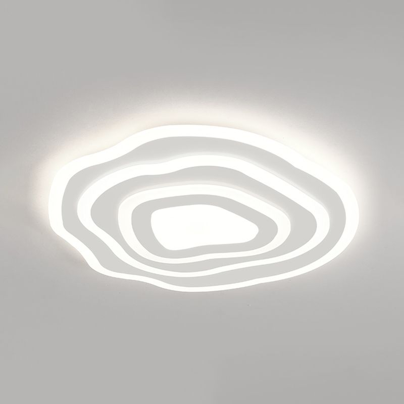 Contemporary Irregular Flush Light Metal 1 Light Flush Mount Ceiling Fixture in White