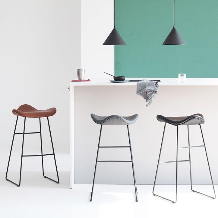 Industrial PU Leather Bar Stool Low Back Stool with Metal Base