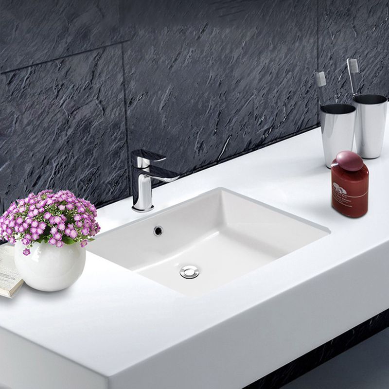 Bathroom Sink Modern Style Hole Design Ceramic Bathroom Sink(Not Including Faucet)