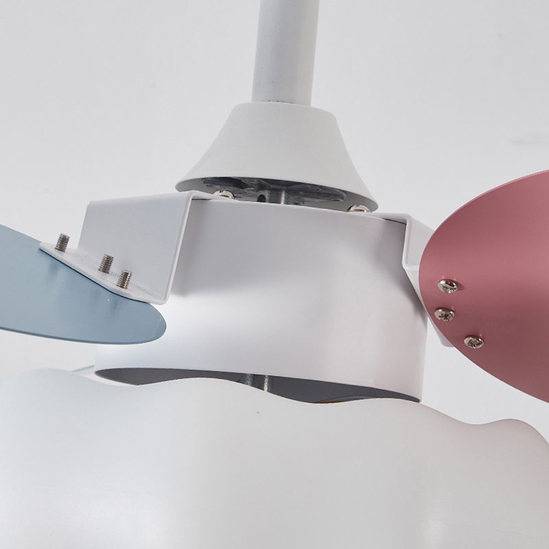 Kids Style LED Ceiling Fan in White Metal and Acrylic Ceiling Fan Fixture