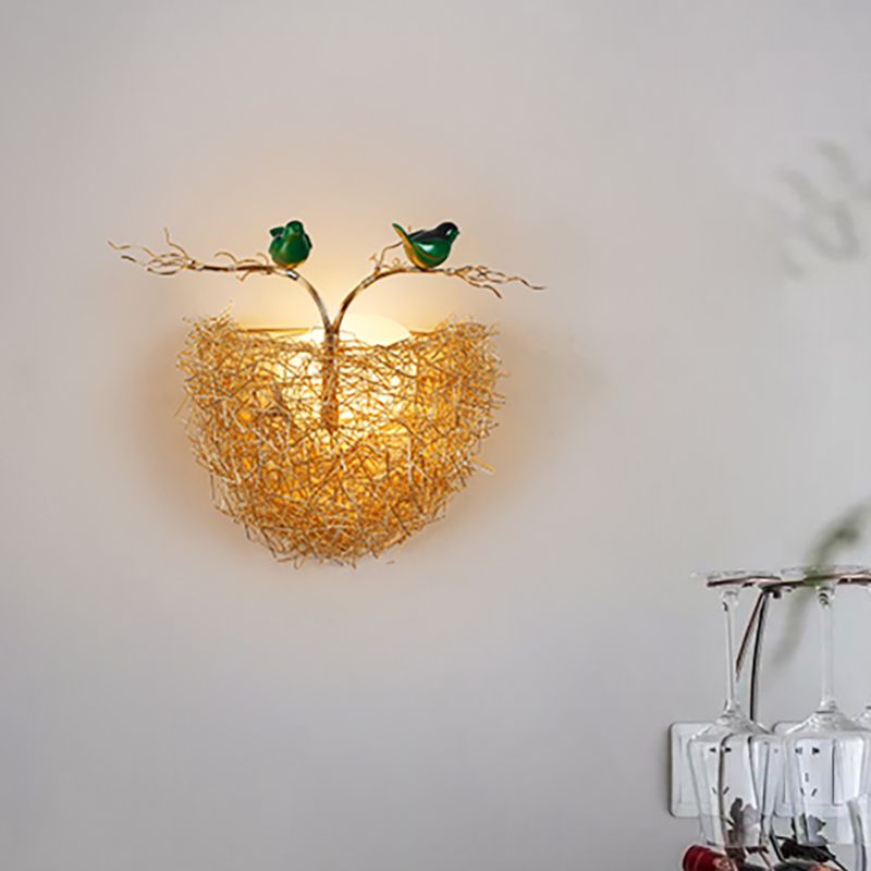 Opalglas Globus Wandleuchte Licht mit Vogelnest Design postmodern 1 helle Goldwandlampe, 14 "/15" breit