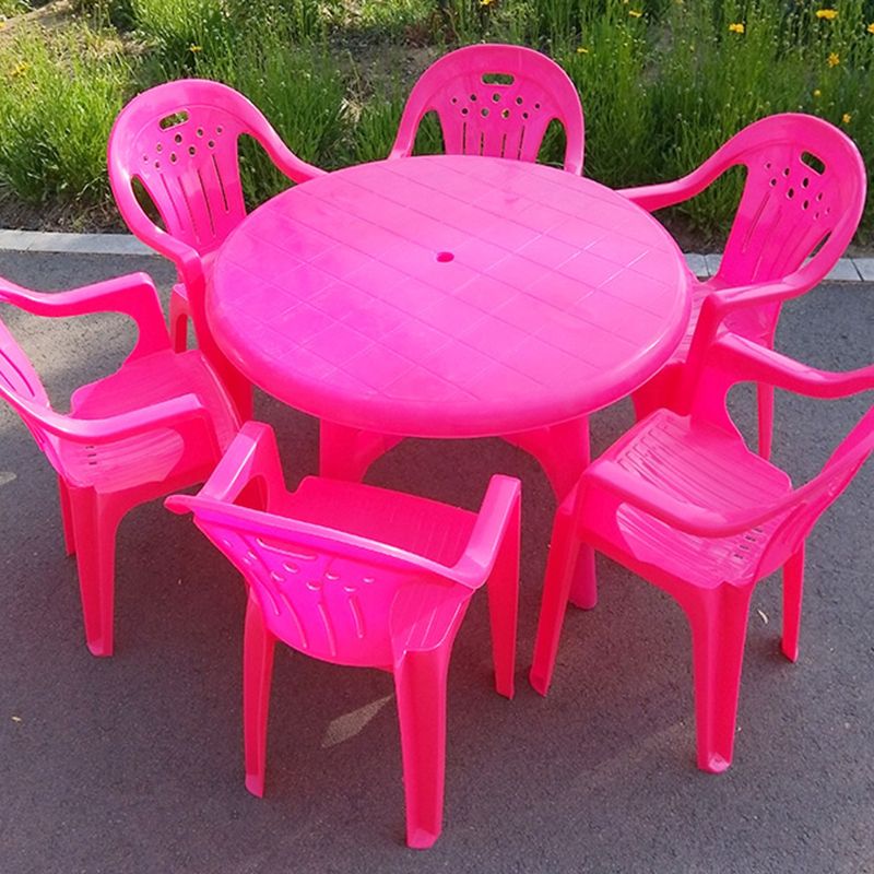 Contemporary Plastic Patio Table with Umbrella Hole Water Resistant