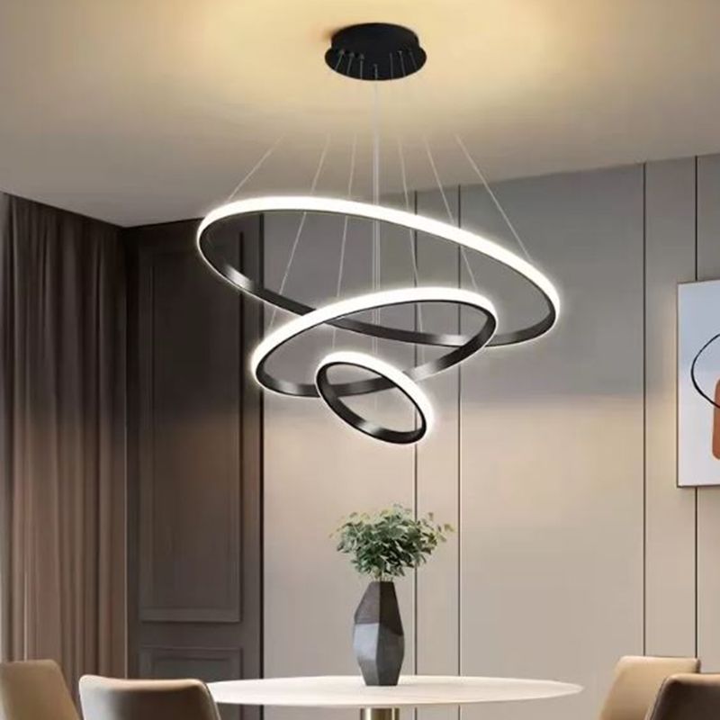 Lineare Metallleuchterleuchten moderner 3-Licht-Kronleuchter-Beleuchtungskörper in Schwarz