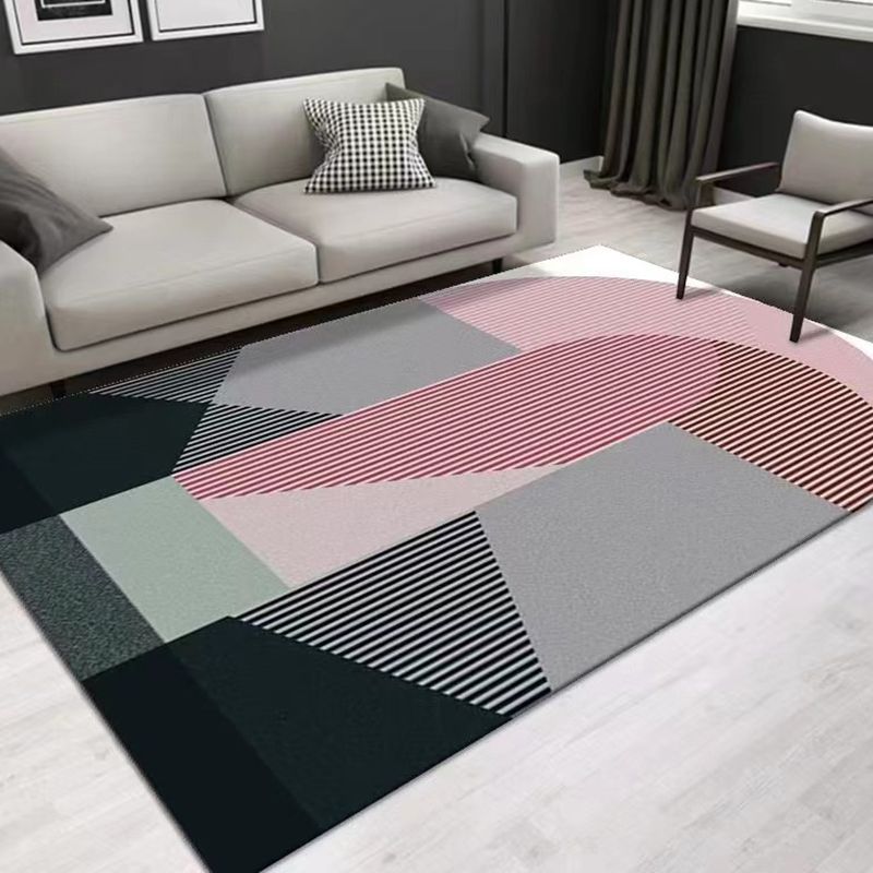 Tappeto grigio con stampa di geometria poliestere moderna tappeto resistente alle macchie per soggiorno