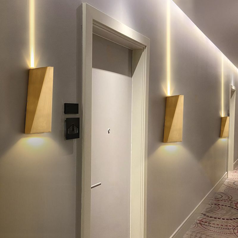 Modern Luxury Style Gold Geometric Wall Sconces Metal Wall Lighting Fixtures