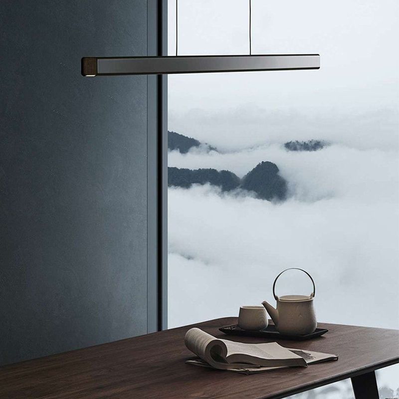 Éclairage d'île de forme linéaire de style moderne