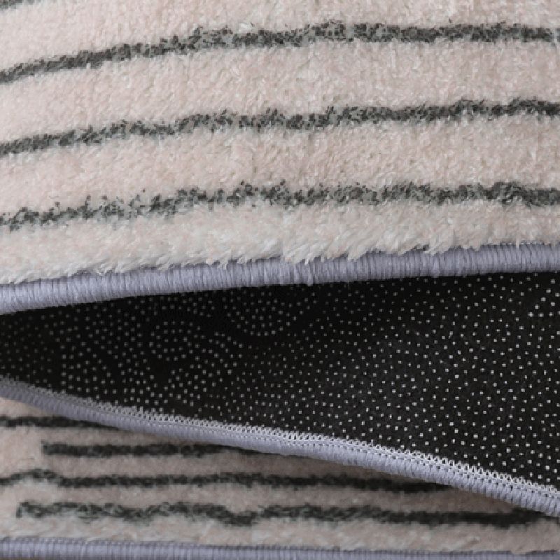 Grey Geometric Pattern Rug Modern Polyester Area Carpet Non-Slip Backing Rug for Bedroom