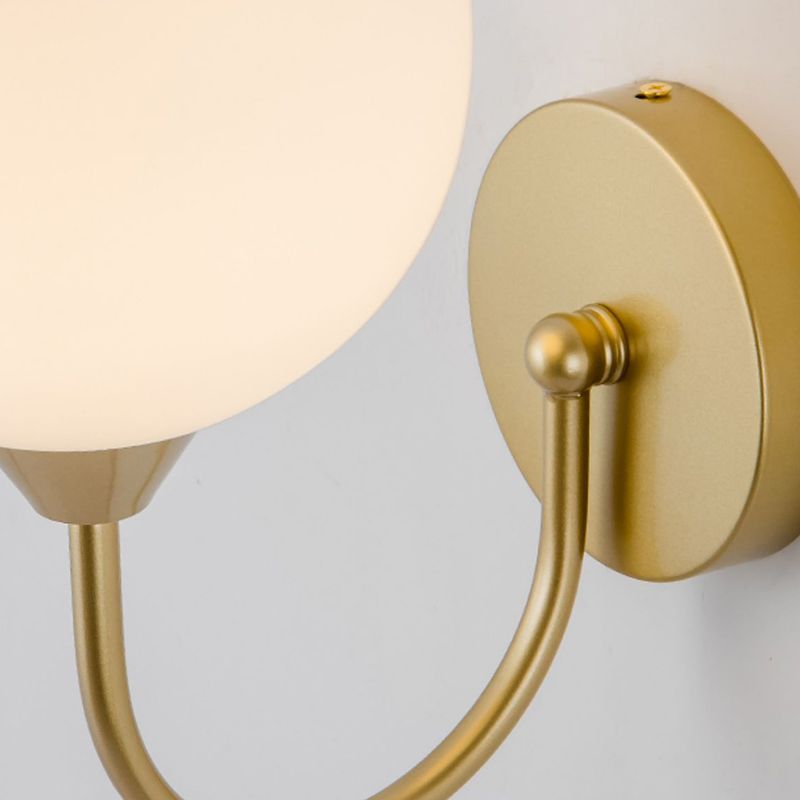 Nordic Style Wall Light Ball Shape Wall Lamp with Glass Shade for Bedroom