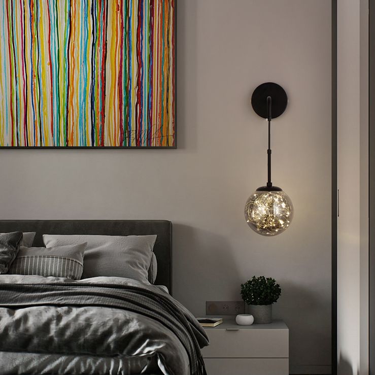 Modern Luxury Globe Wall Sconce 1-Light Wrought Iron LED Wall Light for Living Room