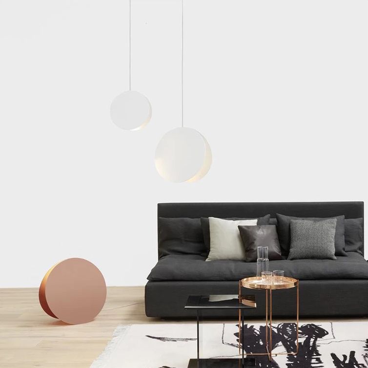 Lámpara colgante de metal redonda creativa Bulbo individual Post-Modern Style Lighting Fixture para pasillo del pasillo